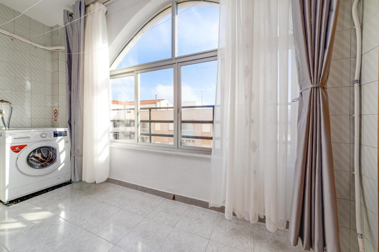 Cozy Apartment Near The Sea Torrevieja Dış mekan fotoğraf