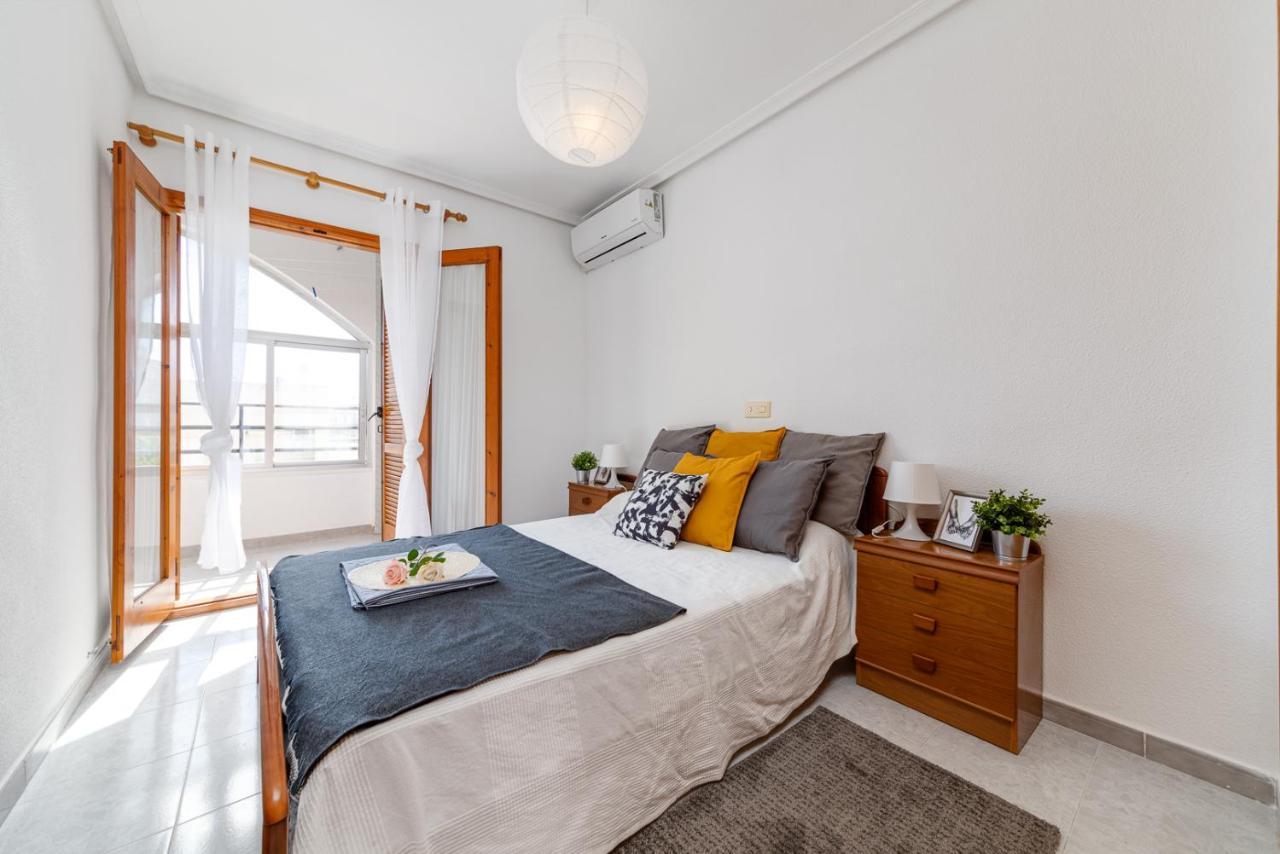 Cozy Apartment Near The Sea Torrevieja Dış mekan fotoğraf
