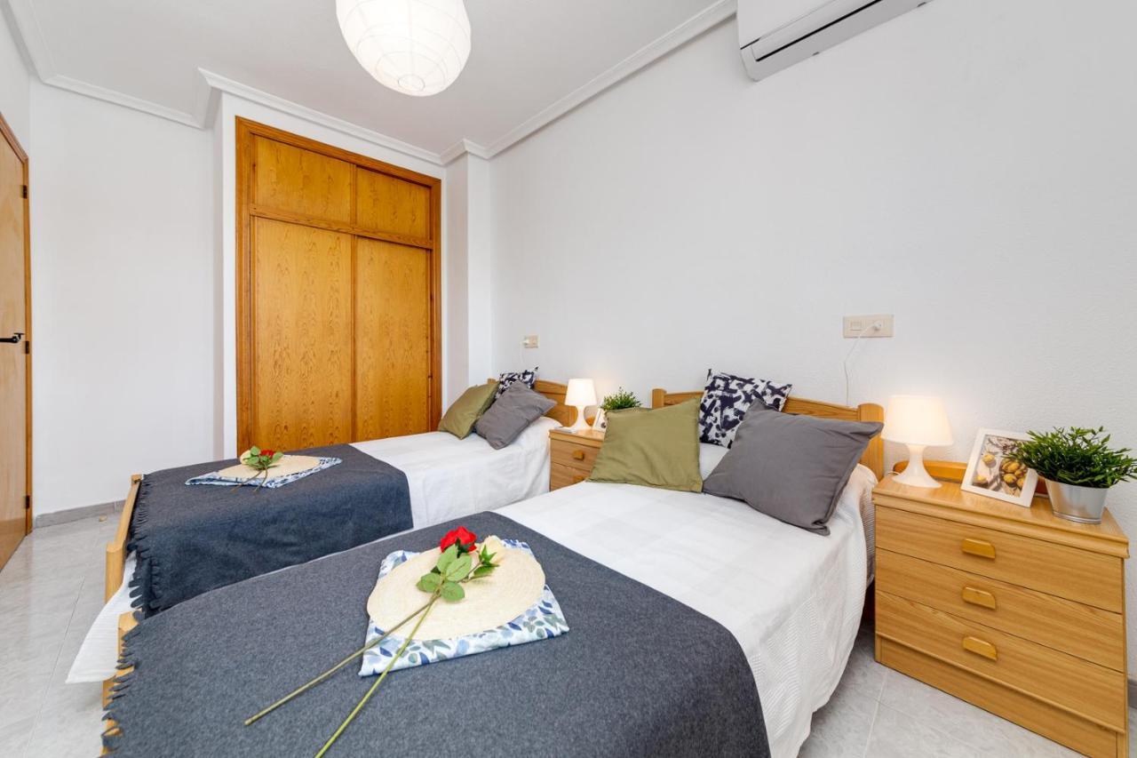 Cozy Apartment Near The Sea Torrevieja Dış mekan fotoğraf