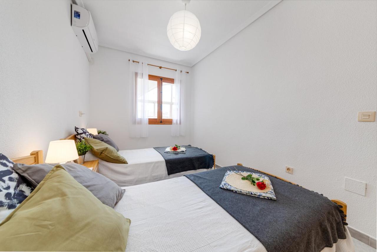 Cozy Apartment Near The Sea Torrevieja Dış mekan fotoğraf